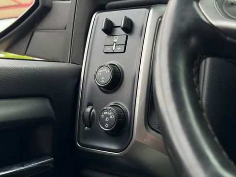 Used 2017 Chevrolet Silverado 1500 LT w/ All Star Edition AWD/4WD image 10