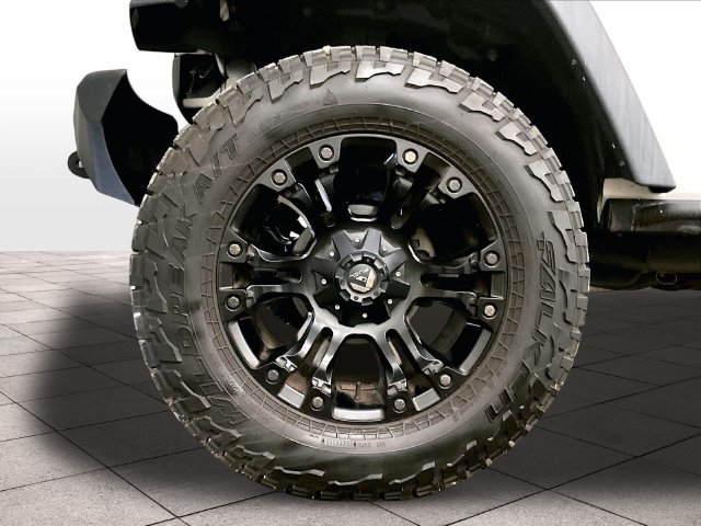 Used 2016 Jeep Wrangler Unlimited Sport AWD/4WD image 9
