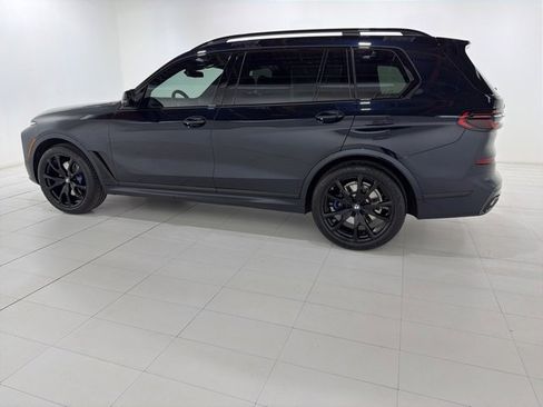 Certified 2023 BMW X7 xDrive40i w/ M Sport Package image 2