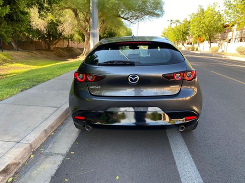 Used 2021 MAZDA MAZDA3 s FWD image 11