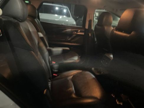 Certified 2022 MAZDA CX-9 Touring w/ Touring Premium Package image 11