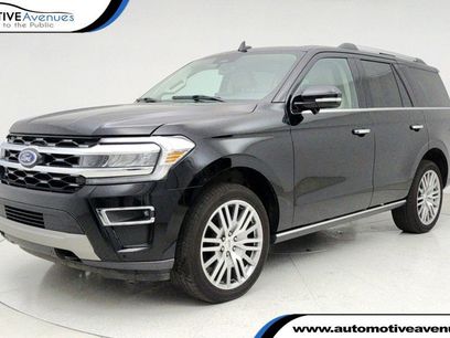 Used 2023 Ford Expedition Limited