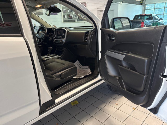 Used 2021 Chevrolet Colorado LT w/ Fleet Safety Package RWD image 28
