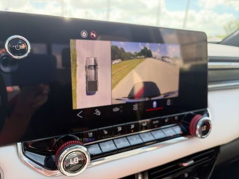 New 2026 GMC Canyon AT4X AWD/4WD image 25