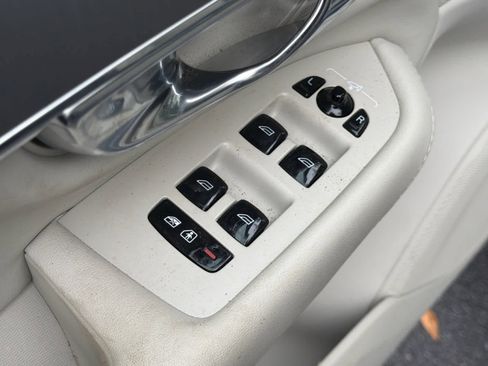 Certified 2023 Volvo XC90 B5 Core w/ Protection Package Premier image 61