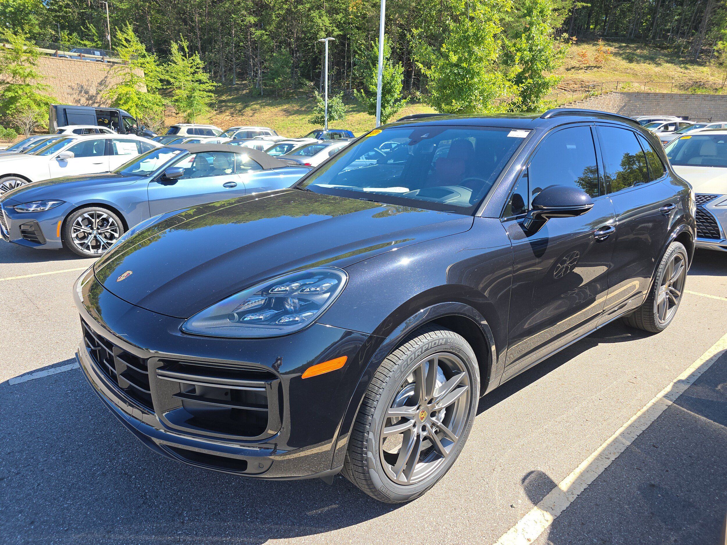 Used 2019 Porsche Cayenne Turbo AWD/4WD image 4
