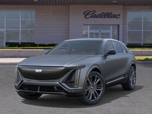 New 2026 Cadillac Lyriq V AWD/4WD image 6