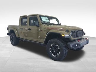 New 2026 Jeep Gladiator Rubicon w/ Steel Power Dome Hood Package AWD/4WD video 2