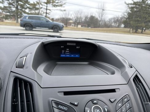 Used 2016 Ford Escape SE image 27