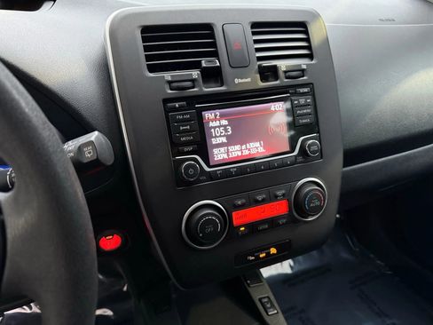 Used 2017 Nissan Leaf S w/ Charge Package image 18