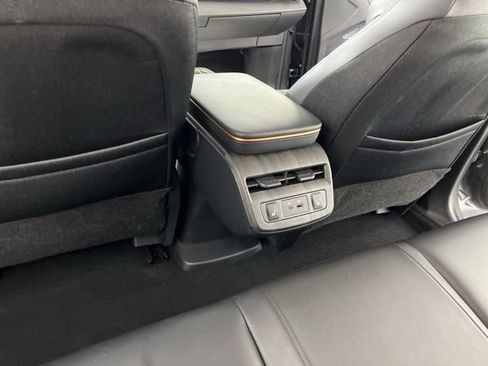 Used 2023 Nissan Ariya FWD image 44
