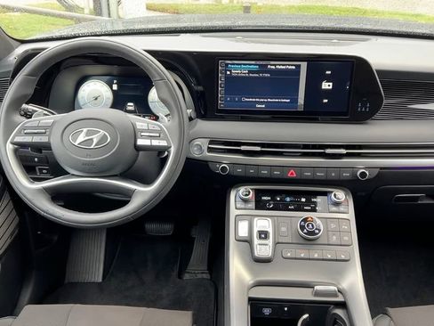 Certified 2025 Hyundai Palisade Calligraphy image 22