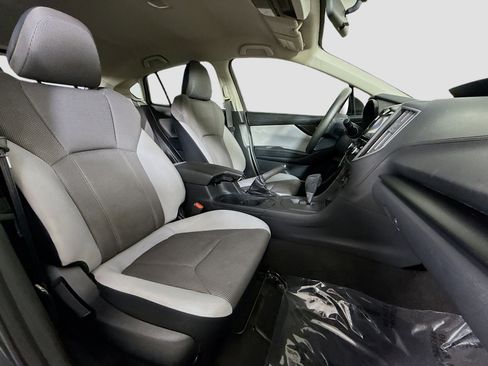 Used 2018 Subaru Crosstrek 2.0i image 29