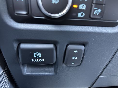 Certified 2023 Ford F150 Lariat image 18