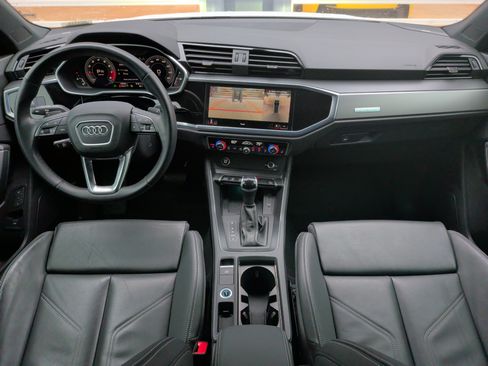 Certified 2024 Audi Q3 2.0T Premium Plus w/ Premium Plus Package image 19