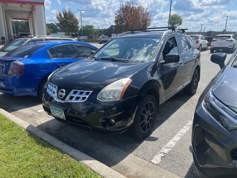 Used 2011 Nissan Rogue SV w/ SL Pkg image 1