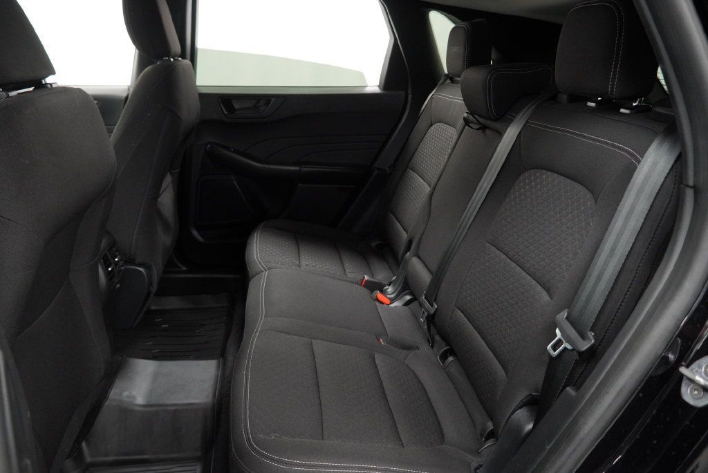 Used 2024 Ford Escape Active AWD/4WD image 13