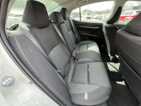 Used 2025 Toyota Camry LE image 36