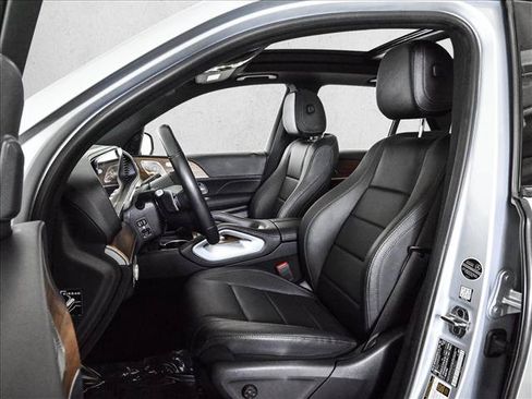 Certified 2025 Mercedes-Benz GLE 450e 4MATIC image 18