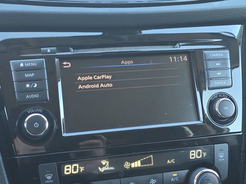 Used 2019 Nissan Rogue SV w/ Sun & Sound Touring Package image 21