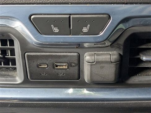 Used 2020 GMC Sierra 1500 AT4 w/ AT4 Premium Package image 13