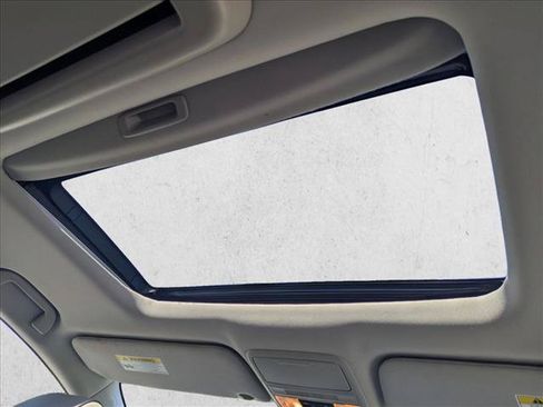 Certified 2025 Honda Odyssey Touring image 20