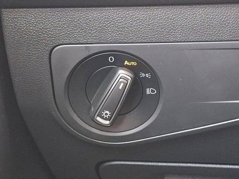 Certified 2022 Volkswagen Tiguan SE AWD/4WD image 29