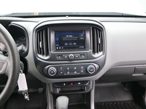 Used 2022 Chevrolet Colorado W/T image 7