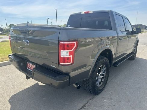 Used 2019 Ford F150 XLT w/ Equipment Group 302A Luxury image 5