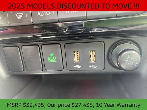 New 2025 Mitsubishi Eclipse Cross SE image 52