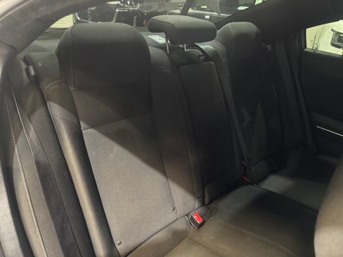 Used 2018 Dodge Charger R/T Scat Pack RWD image 32