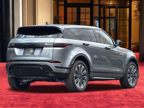 Used 2024 Land Rover Range Rover Evoque Dynamic SE AWD/4WD image 8