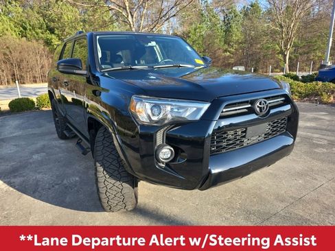 Used 2024 Toyota 4Runner SR5 image 11