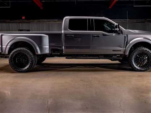 Used 2026 Ford F450 XLT w/ FX4 Off-Road Package image 11