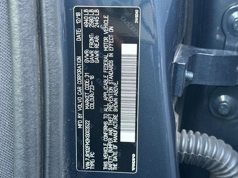 Used 2019 Volvo S60 T5 R-Design image 27