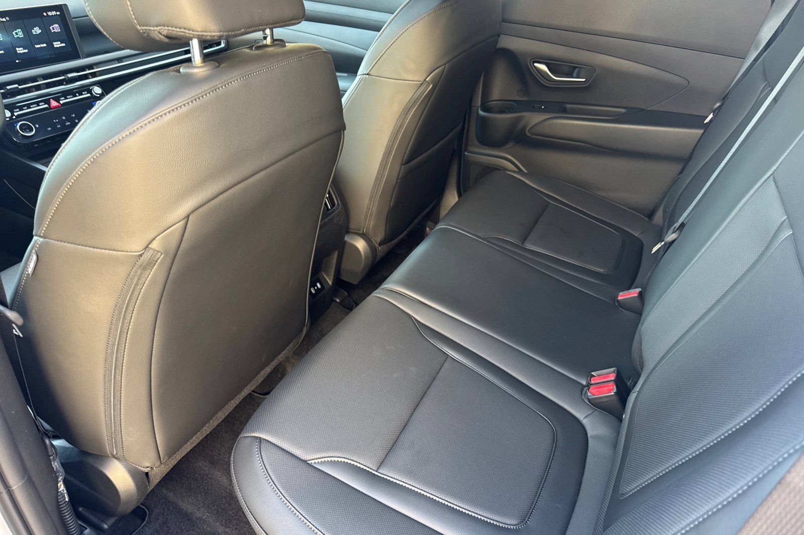 Certified 2026 Hyundai Santa Cruz SEL FWD image 13