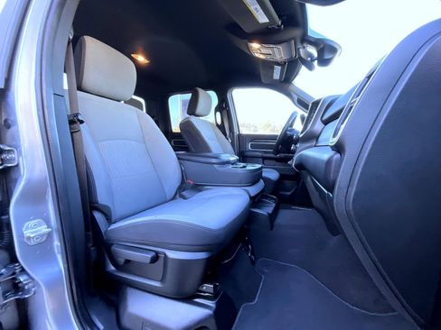 Used 2024 RAM 2500 Big Horn image 16