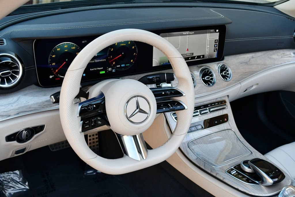Used 2022 Mercedes-Benz E 450 Cabriolet w/ AMG Line image 13