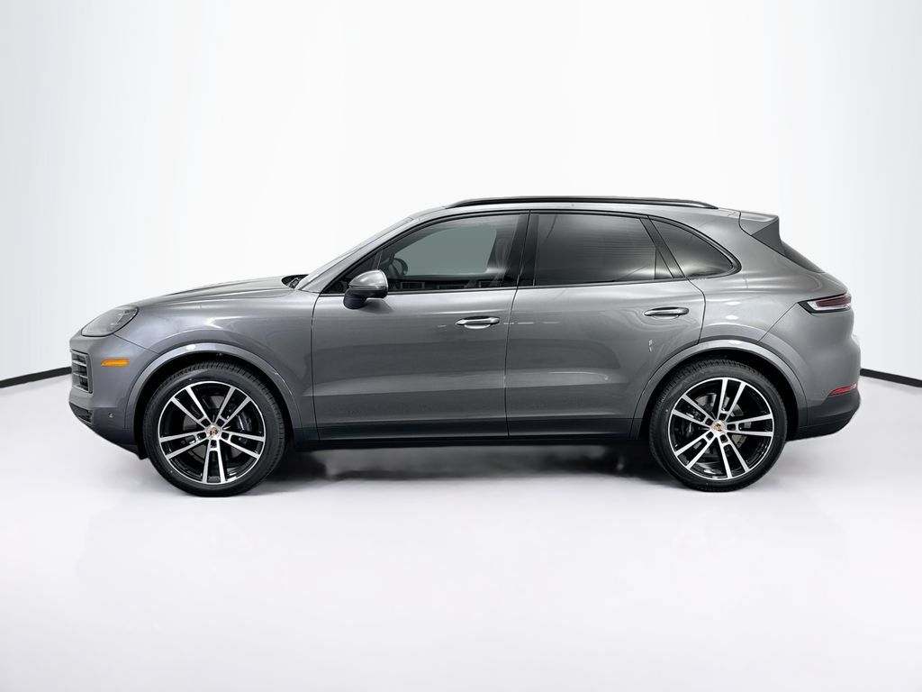 Used 2026 Porsche Cayenne AWD/4WD image 2