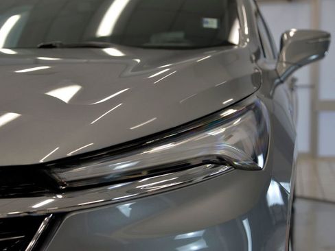 Used 2024 Buick Enclave Essence w/ Experience Buick Package image 11