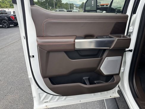 Used 2026 Ford F250 King Ranch w/ Chrome Package AWD/4WD image 13