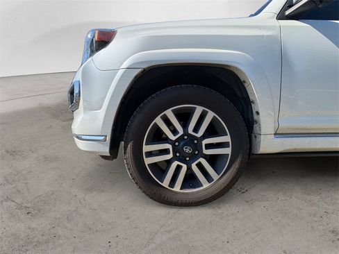 Used 2023 Toyota 4Runner Limited image 9