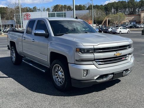 Used 2016 Chevrolet Silverado 1500 LTZ Z71 w/ LTZ Plus Package image 3