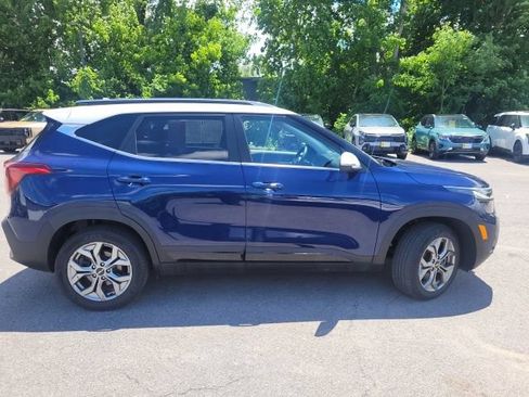 Certified 2024 Kia Seltos S AWD/4WD image 6