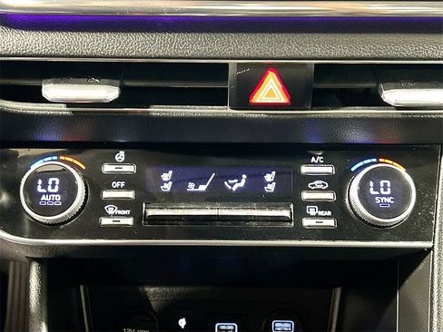 Used 2021 Hyundai Sonata Limited image 14