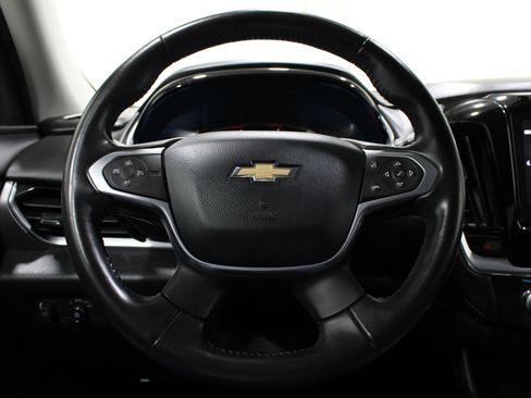 Used 2019 Chevrolet Traverse LT FWD image 12