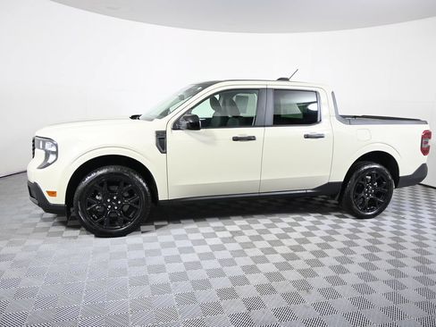 Used 2025 Ford Maverick XLT w/ Black Appearance Package AWD/4WD image 2
