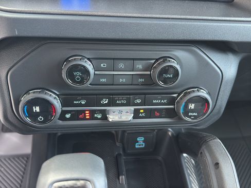 New 2025 Ford Bronco Raptor image 21