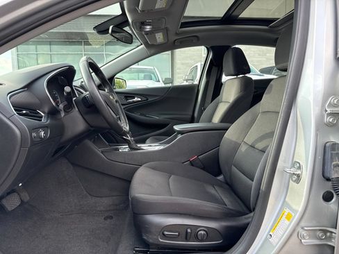 Used 2021 Chevrolet Malibu LT w/ Sport Edition FWD image 14