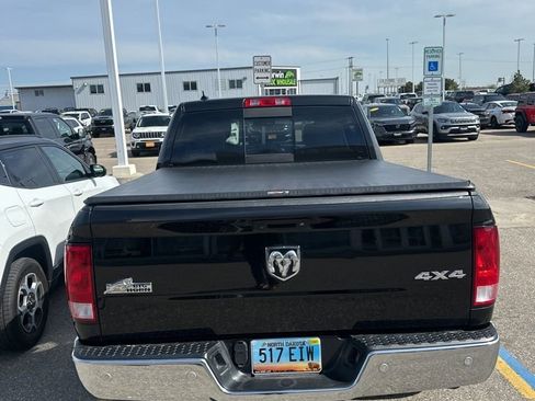 Used 2017 RAM 1500 Big Horn AWD/4WD image 6